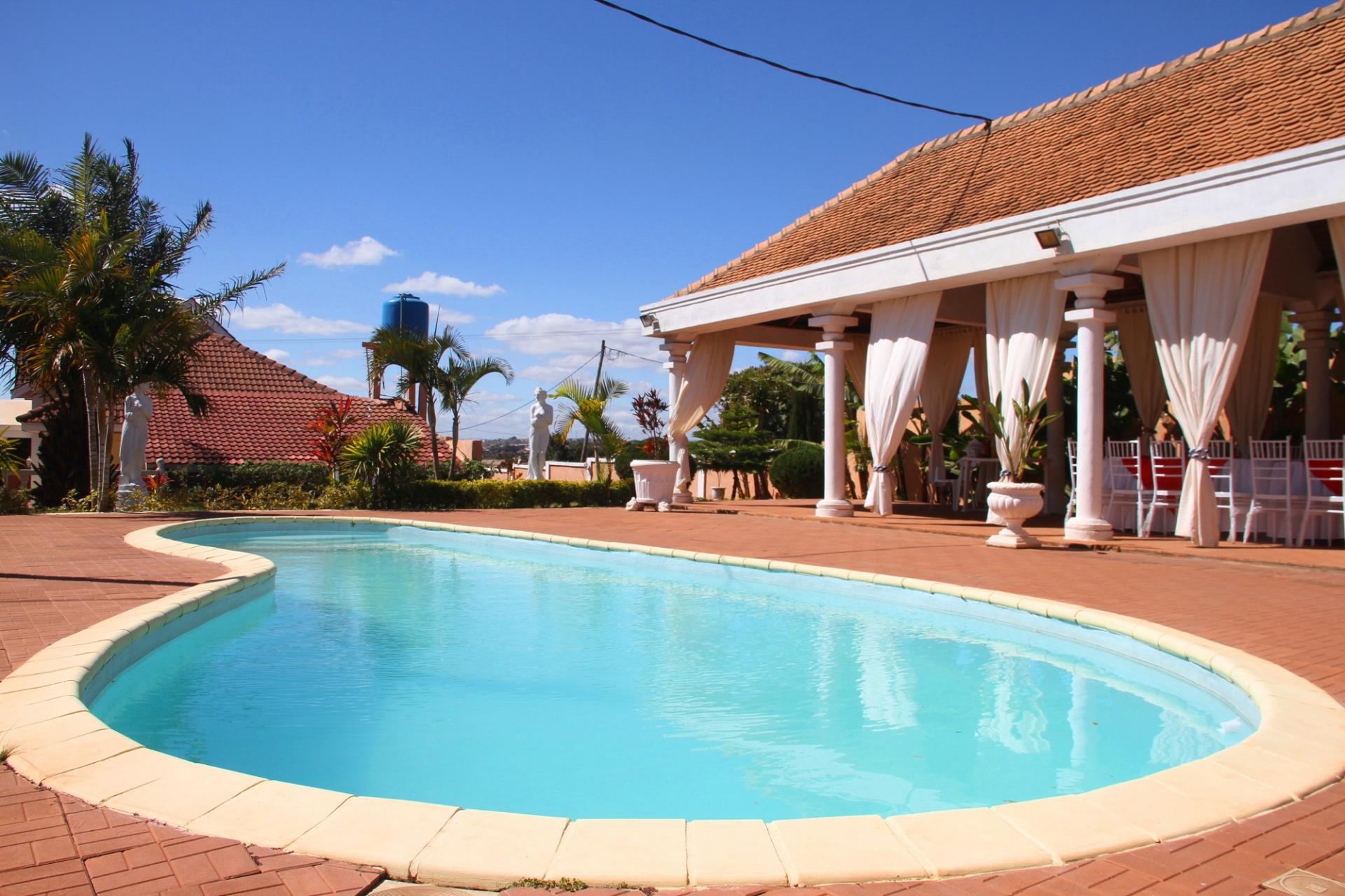 VILLA DE PRESTIGE ANTANANARIVO LOCATION 